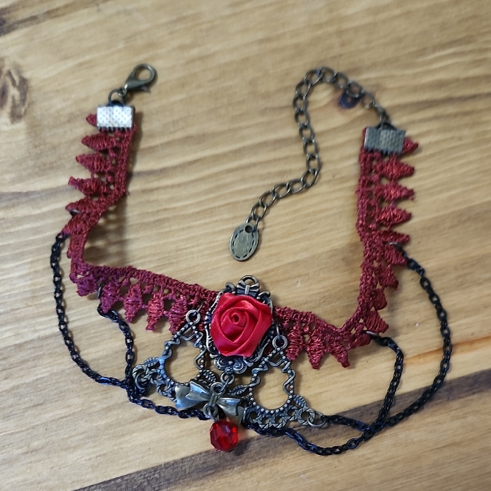 Elegant Red Rose Bracelet